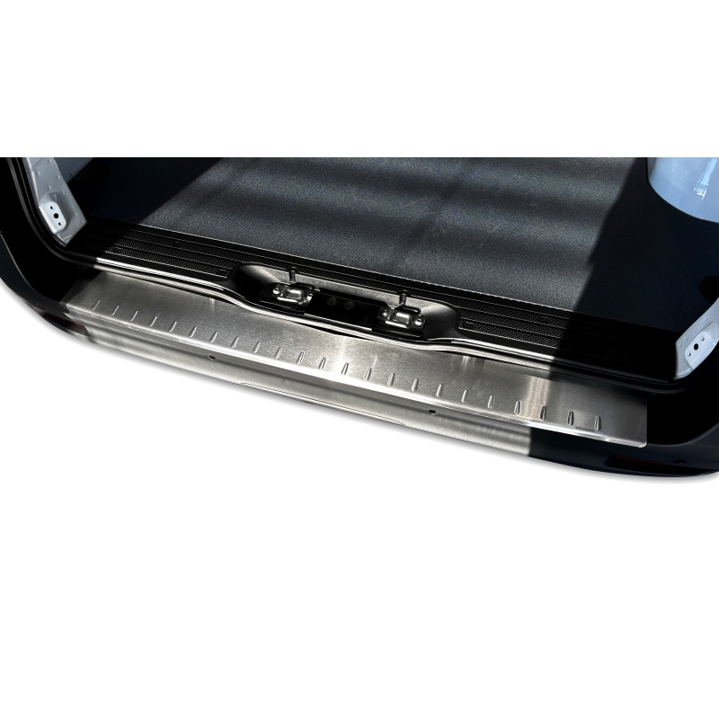 Protection de seuil de coffre Opel Vivaro de Septembre 2014 à Janvier 2019 - Acier