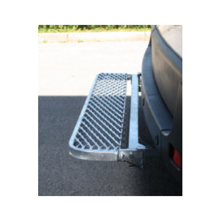 Marchepied arrière relevable Renault Master L1H2