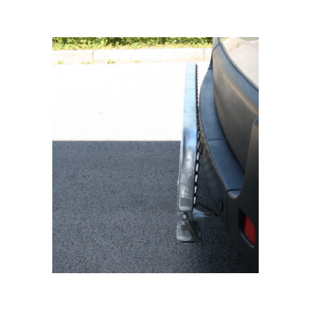 Marchepied arrière relevable Renault Master L1H2